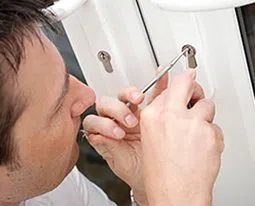 Gallery Locksmith Store Baltimore, MD 410-487-9527 - 16-Emergency-Unlock